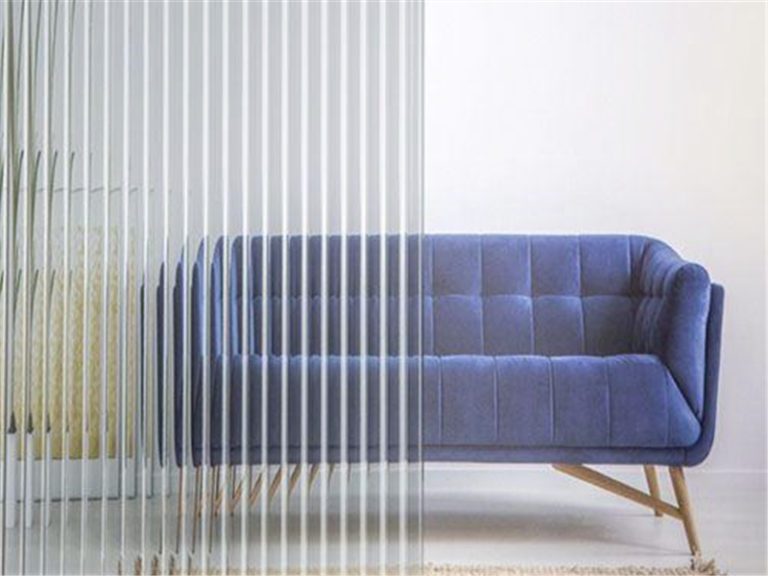 Fluted glass partition
