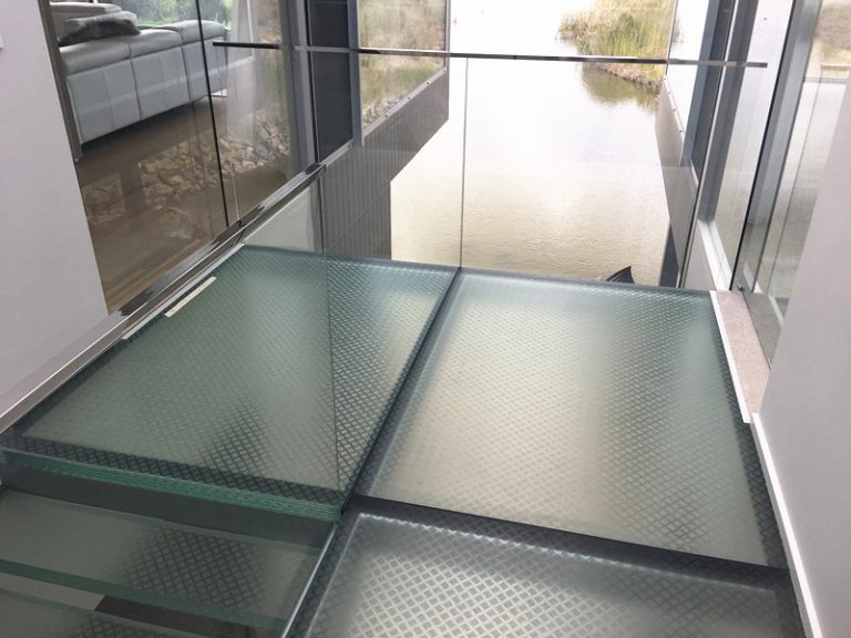 glass floor system
