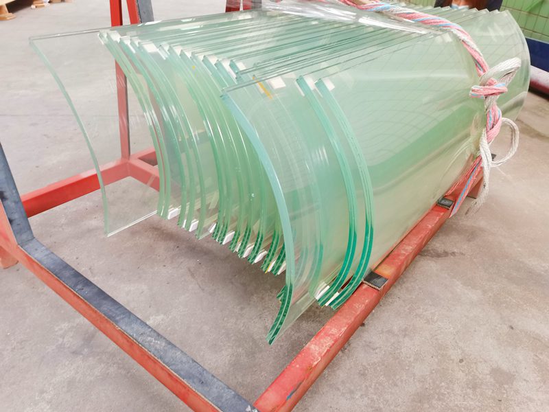 Shenzhen Dragon Glass Suosittu 17,52 mm laminoitu kaareva lasipaneeli parvekkeen kaiteeseen