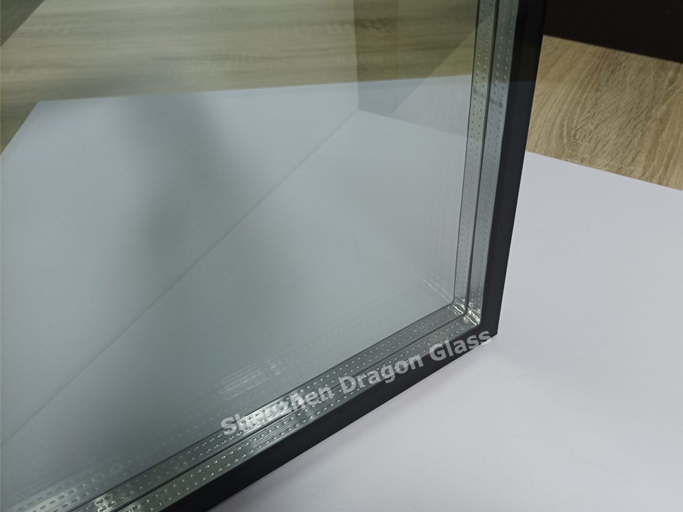 reflective insulating glass
