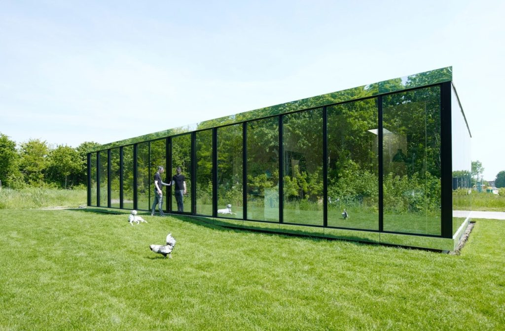 Taloudellinen energiansäästö 8 mm: n vihreän heijastavan lasin ikkunavalmistajat, Shenzhen Dragon Glass