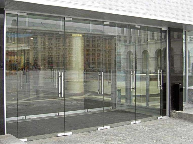 Puerta de vidrio laminado